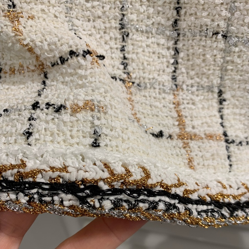 Chanel Sz 36/Small Robot white/off-white tweed skirt 2017 Data Center collection - Picture 3 of 7